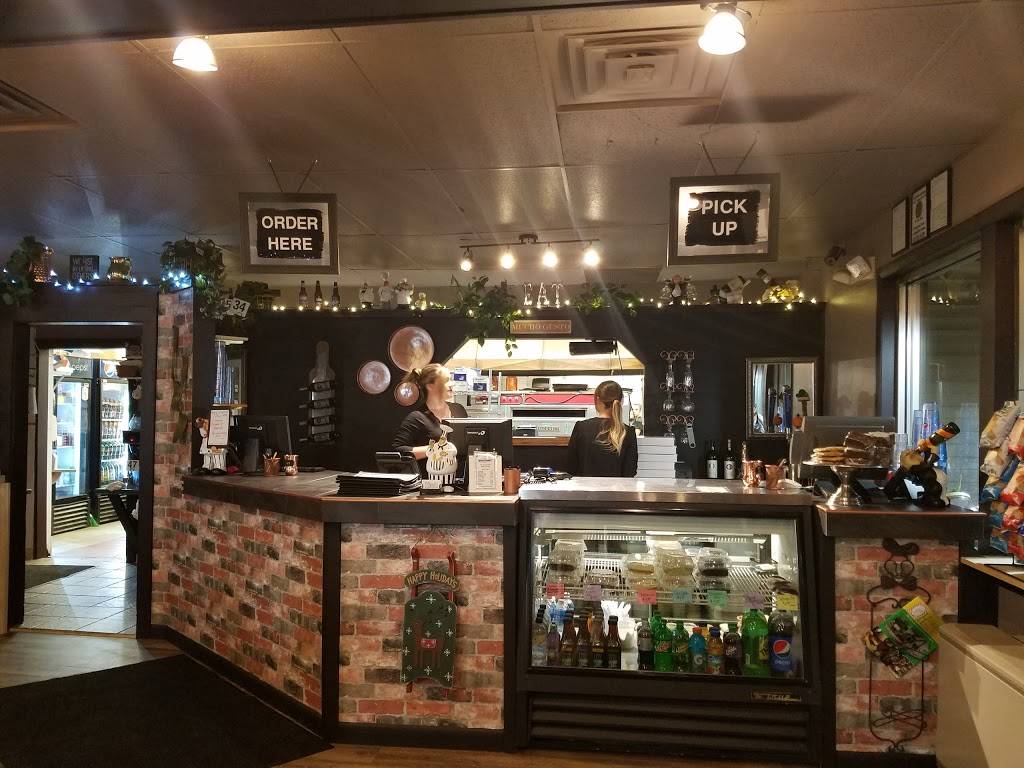 Hoagies Pizza & Pasta | restaurant | 112 Center Rd, Essex Junction, VT 05452, USA | 8028794934 OR +1 802-879-4934