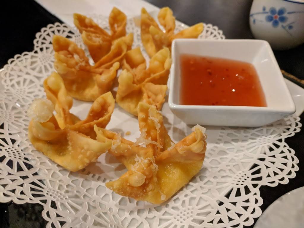 Hako Sushi | restaurant | 2603 Glenwood Ave #155, Raleigh, NC 27608, USA | 9192350589 OR +1 919-235-0589