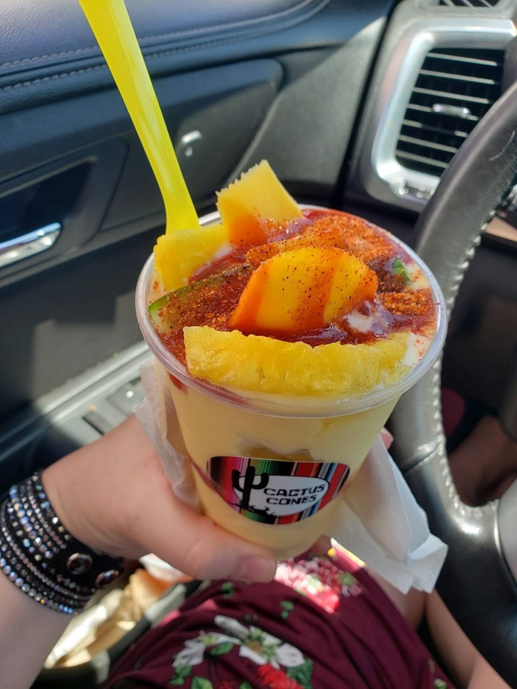 Cactus Cones | restaurant | 13729 OK-51, Coweta, OK 74429, USA | 9188878187 OR +1 918-887-8187