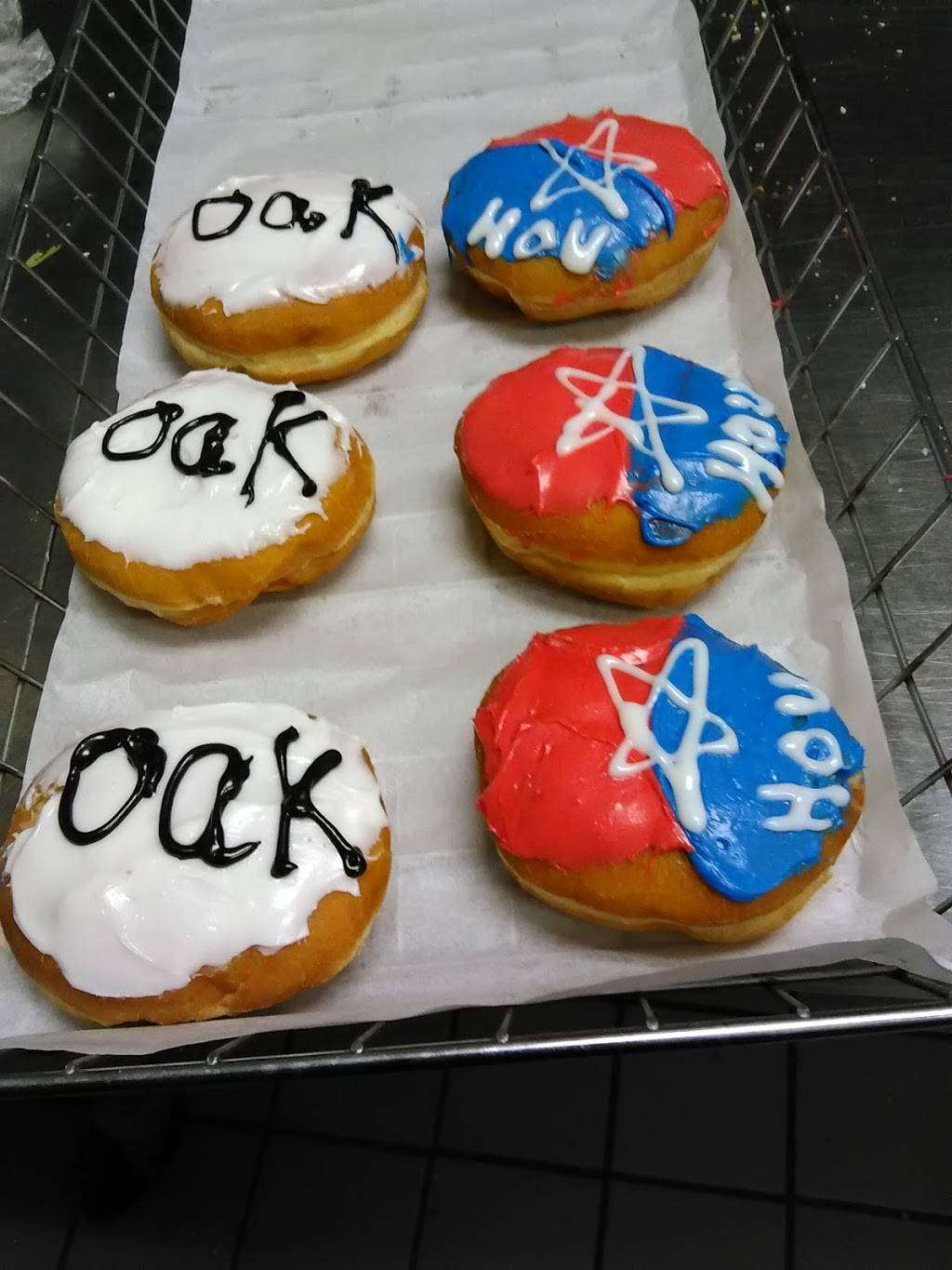 Dunkin | bakery | 411-D Universal Dr, North Haven, CT 06473, USA | 2032391962 OR +1 203-239-1962