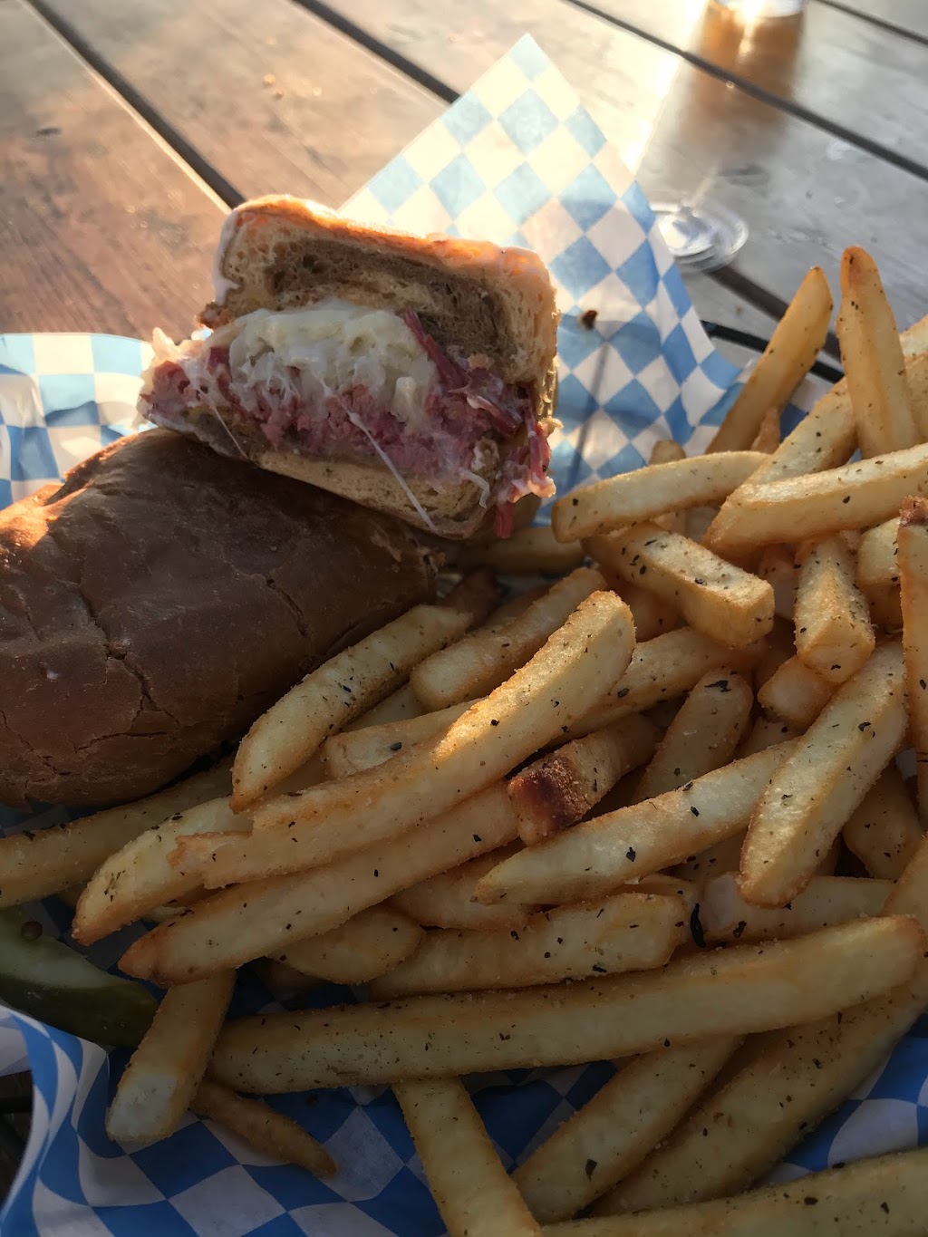 Philly Style Bend | restaurant | 1424 NE Cushing Dr, Bend, OR 97701, USA | 5416782063 OR +1 541-678-2063