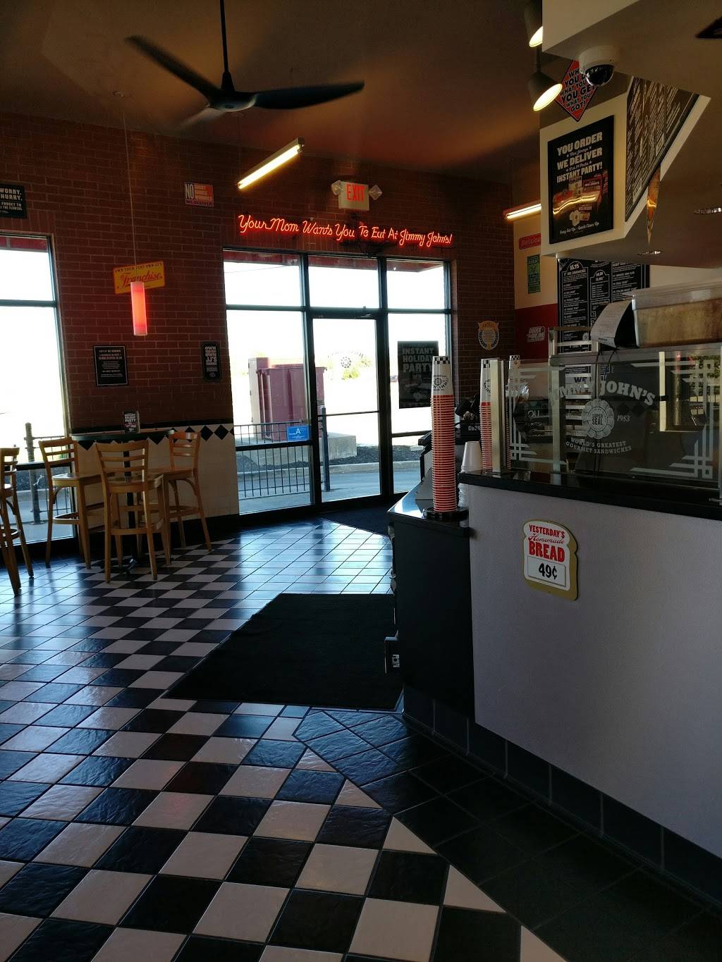 Jimmy Johns | meal delivery | 212 Corporate Lake Dr, Columbia, MO 65203, USA | 5734994442 OR +1 573-499-4442