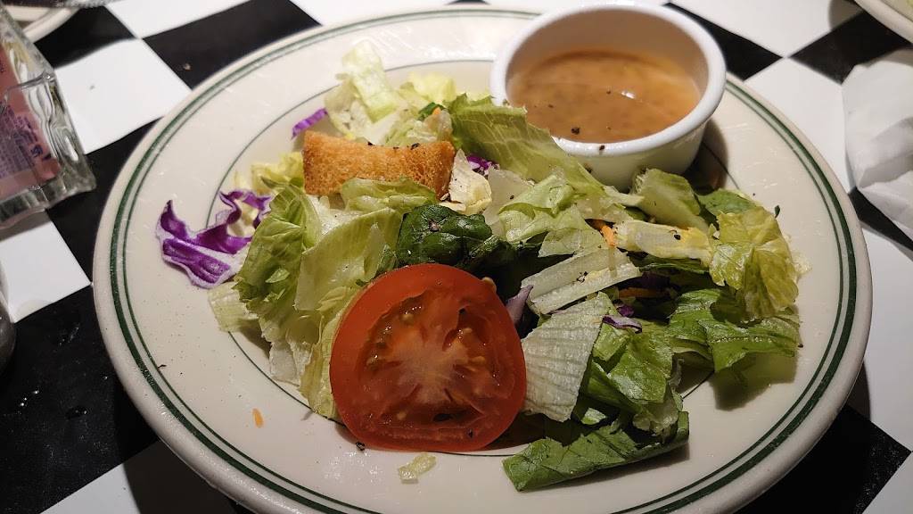 Old Town Spaghetti Store | restaurant | 550 Carriage House Dr, Jackson, TN 38305, USA | 7316684937 OR +1 731-668-4937