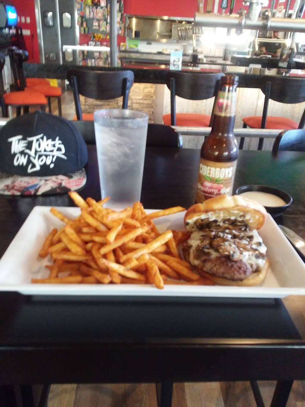 Round Table Clubhouse | meal delivery | 616 NE 81st St, Vancouver, WA 98665, USA | 3605741666 OR +1 360-574-1666