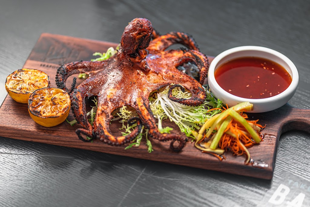 Take The Bait Seafood Bar | restaurant | 7319 Clairemont Mesa Blvd, San Diego, CA 92111, USA | 8582950639 OR +1 858-295-0639