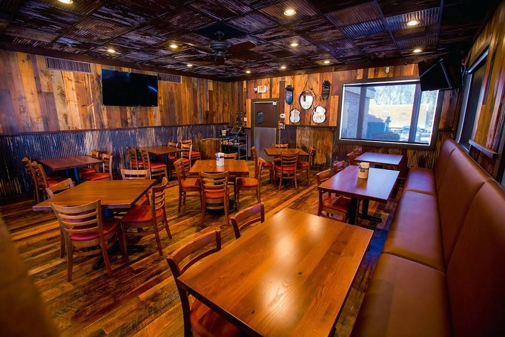 Clives Roadhouse Burnsville | restaurant | 13050 Aldrich Ave S, Burnsville, MN 55337, USA | 9524263625 OR +1 952-426-3625