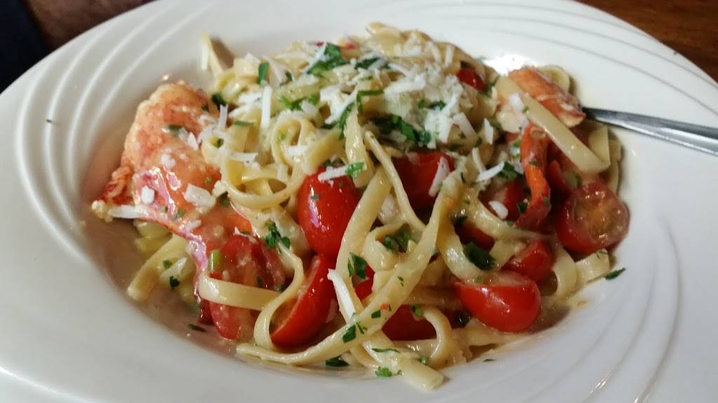 Guytannos International Restaurant | restaurant | 62 Franklin St, Westerly, RI 02891, USA | 4013486221 OR +1 401-348-6221