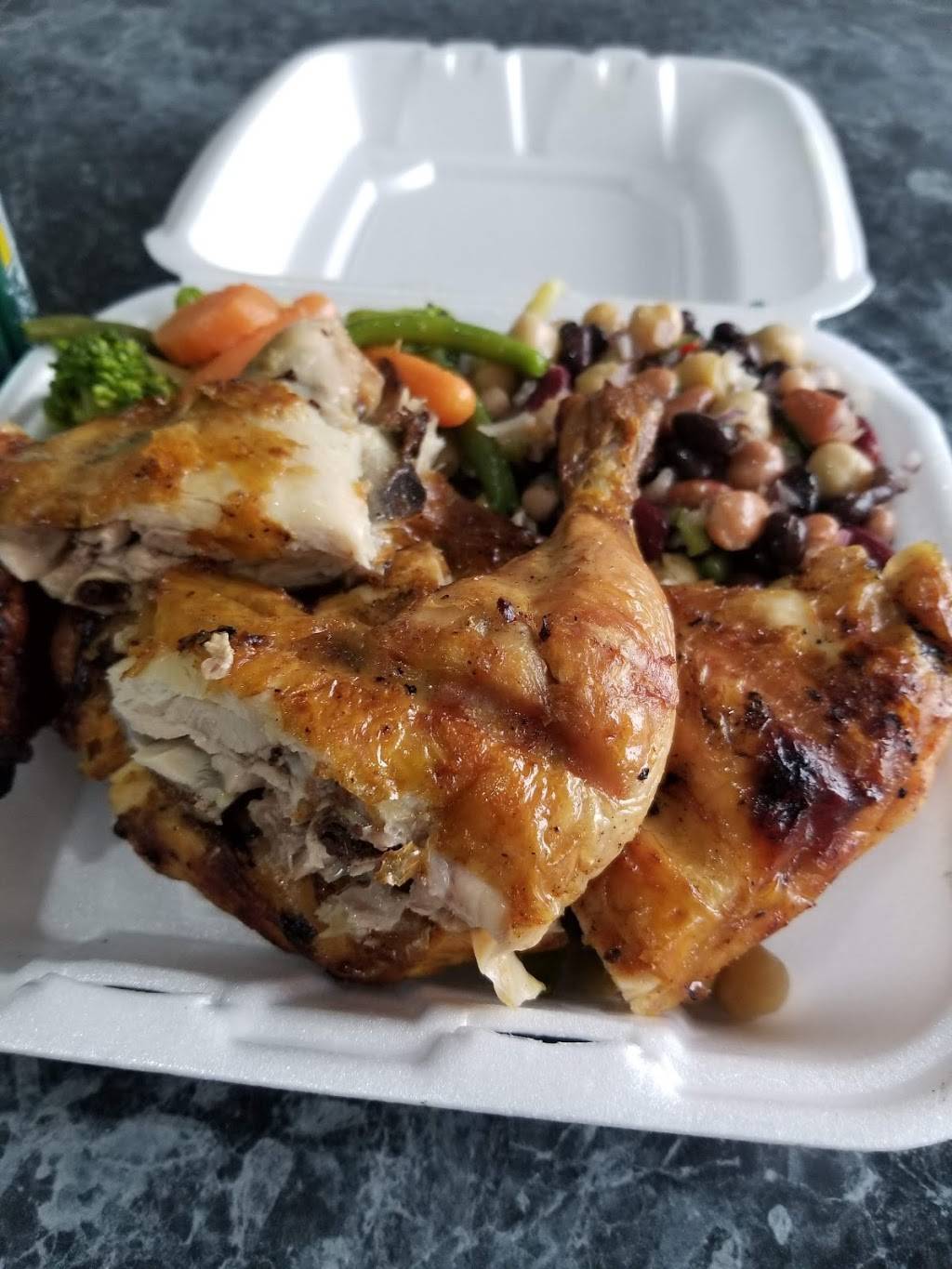 Silvas Barbeque | restaurant | 925 Rathburn Rd E, Mississauga, ON L4W 4C3, Canada | 9052709393 OR +1 905-270-9393