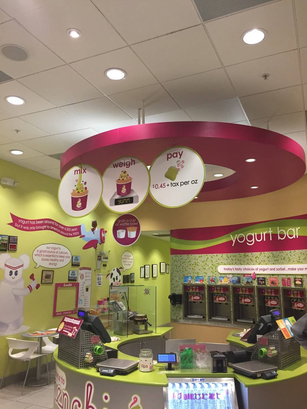 Menchies Frozen Yogurt | bakery | 12719 Main St Ste 410, Hesperia, CA 92345, USA | 7606625777 OR +1 760-662-5777