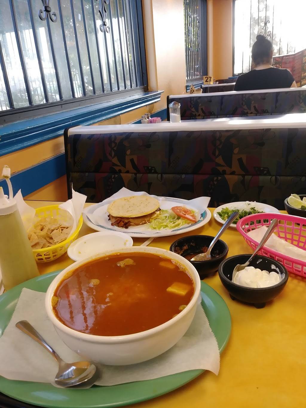 Taqueria Arandas # 25 | restaurant | 5560 Gulfton St, Houston, TX 77081, USA | 7138390090 OR +1 713-839-0090