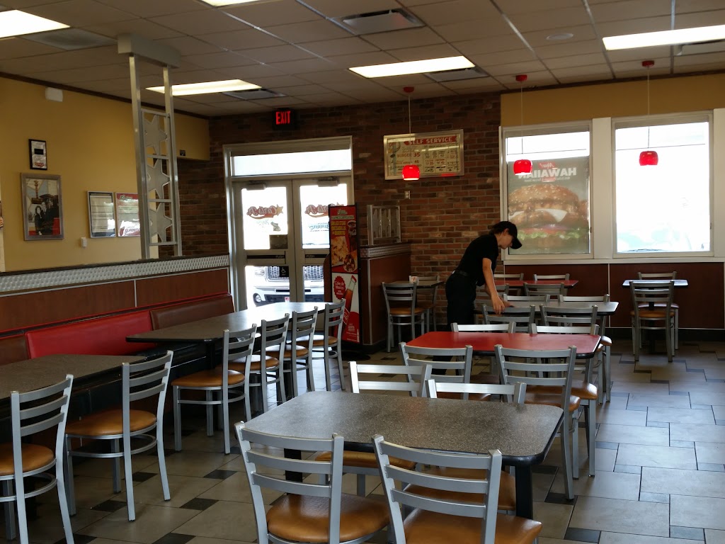 Carl’s Jr. | restaurant | 1815 S Meridian Rd, Meridian, ID 83642, USA | 2088842149 OR +1 208-884-2149