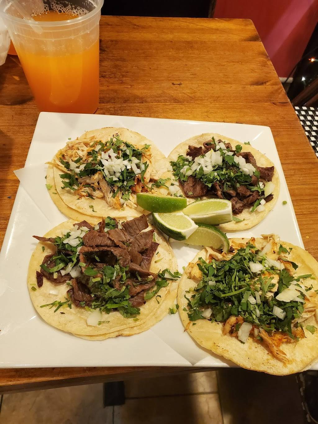 Mercado Ariana deli | restaurant | 30 Giffords Ln, Staten Island, NY 10308, USA | 7182270700 OR +1 718-227-0700