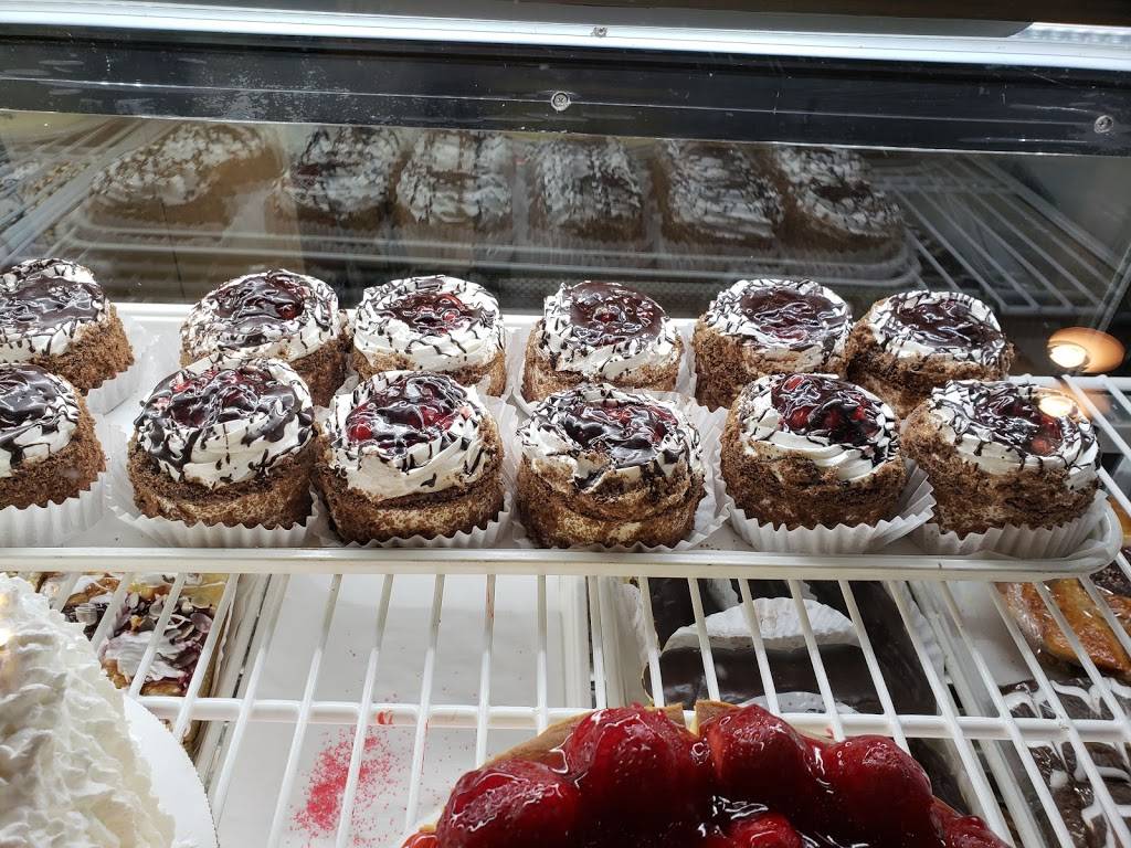 Stratford Diner | restaurant | 19 S White Horse Pike, Stratford, NJ 08084, USA | 8564354300 OR +1 856-435-4300