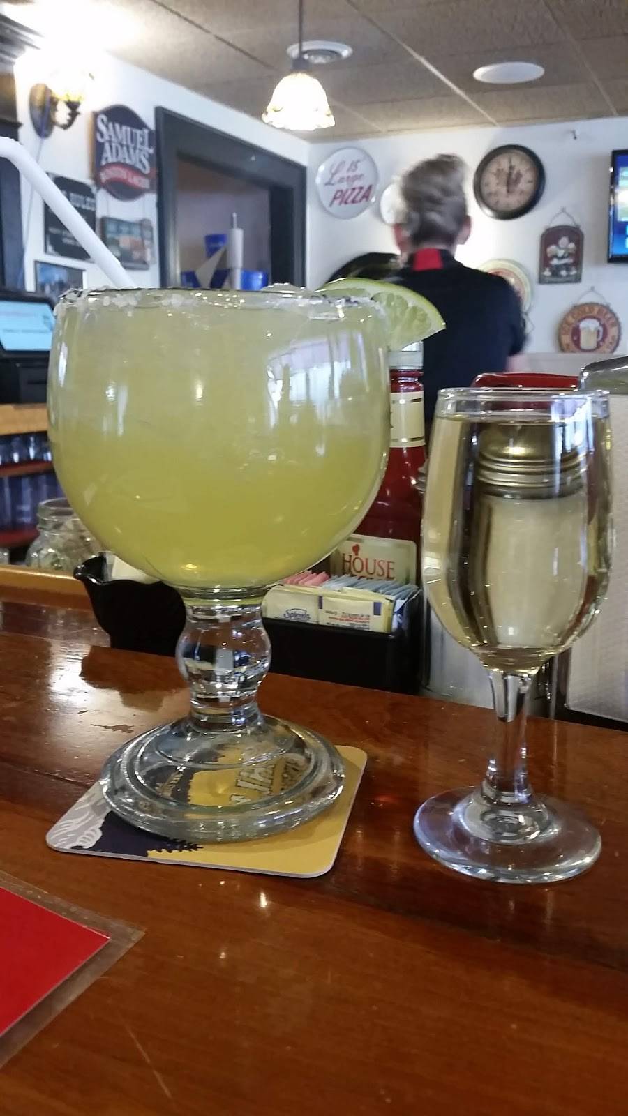 Everybuddys Casual Dining | restaurant | 774 Main St, Lyndonville, VT 05851, USA | 8026268685 OR +1 802-626-8685