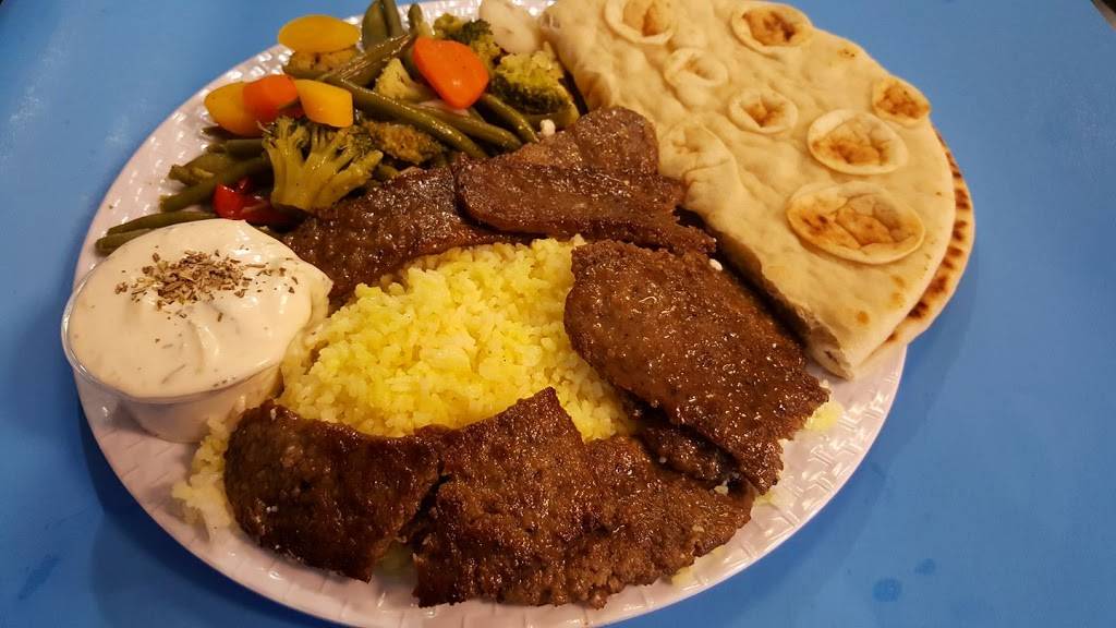 Town Gyro and Burger | restaurant | 1427 Ave D, Snohomish, WA 98290, USA | 3602177826 OR +1 360-217-7826