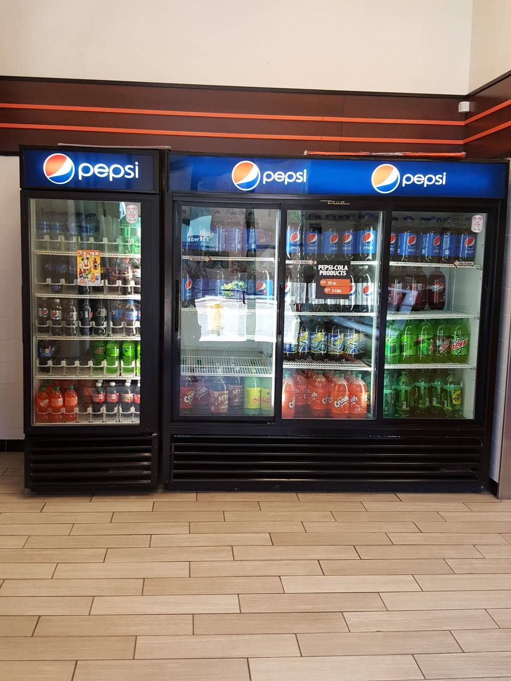 Little Caesars Pizza | meal takeaway | 120 W F St, Oakdale, CA 95361, USA | 2098458000 OR +1 209-845-8000