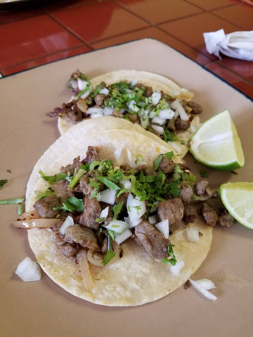 La Carreta | restaurant | 930 State St #1, New Haven, CT 06511, USA | 2036242442 OR +1 203-624-2442