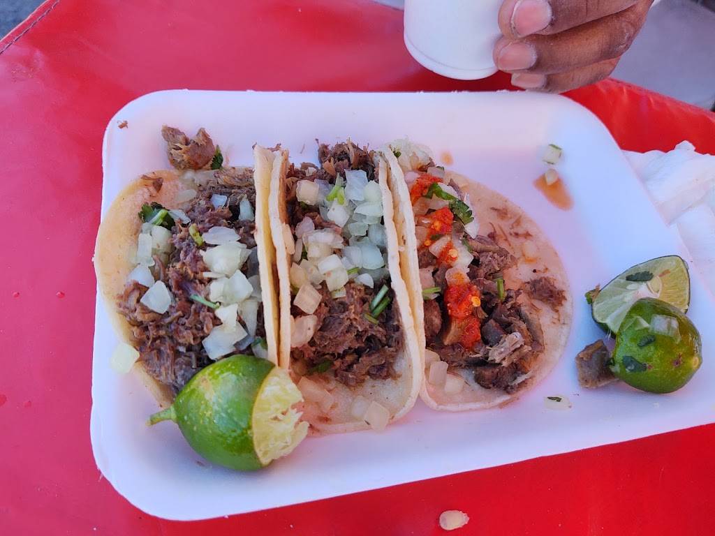 Dogos Don Nico | restaurant | 2333 W Broadway Rd, Mesa, AZ 85202, USA | 6028495221 OR +1 602-849-5221