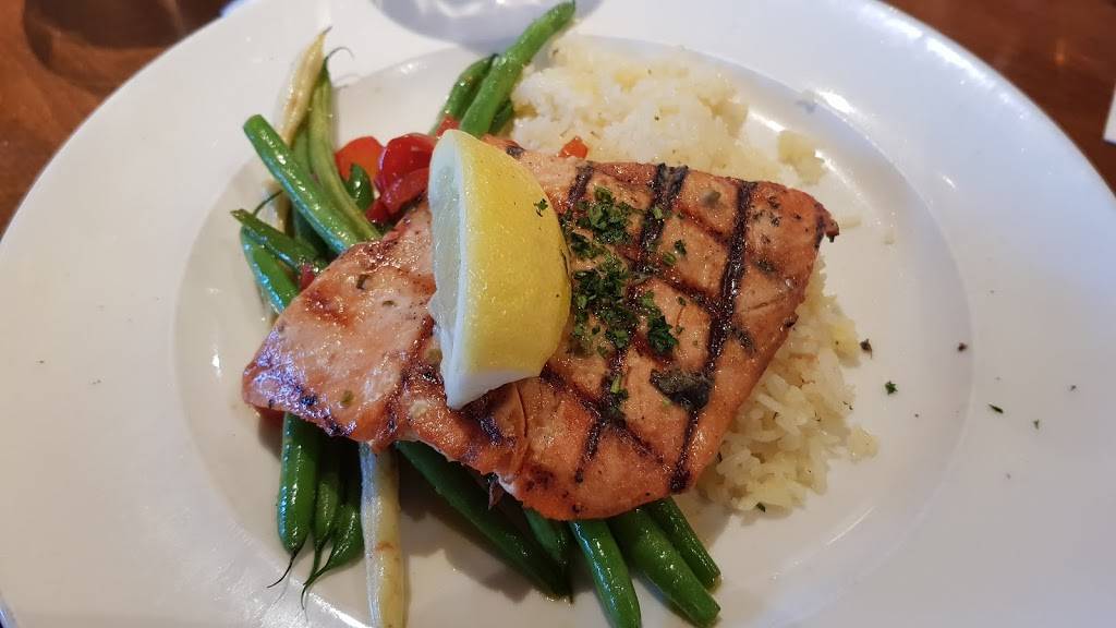 Big Fish Grill | restaurant | 13706 NE 175th St, Woodinville, WA 98072, USA | 4254873474 OR +1 425-487-3474