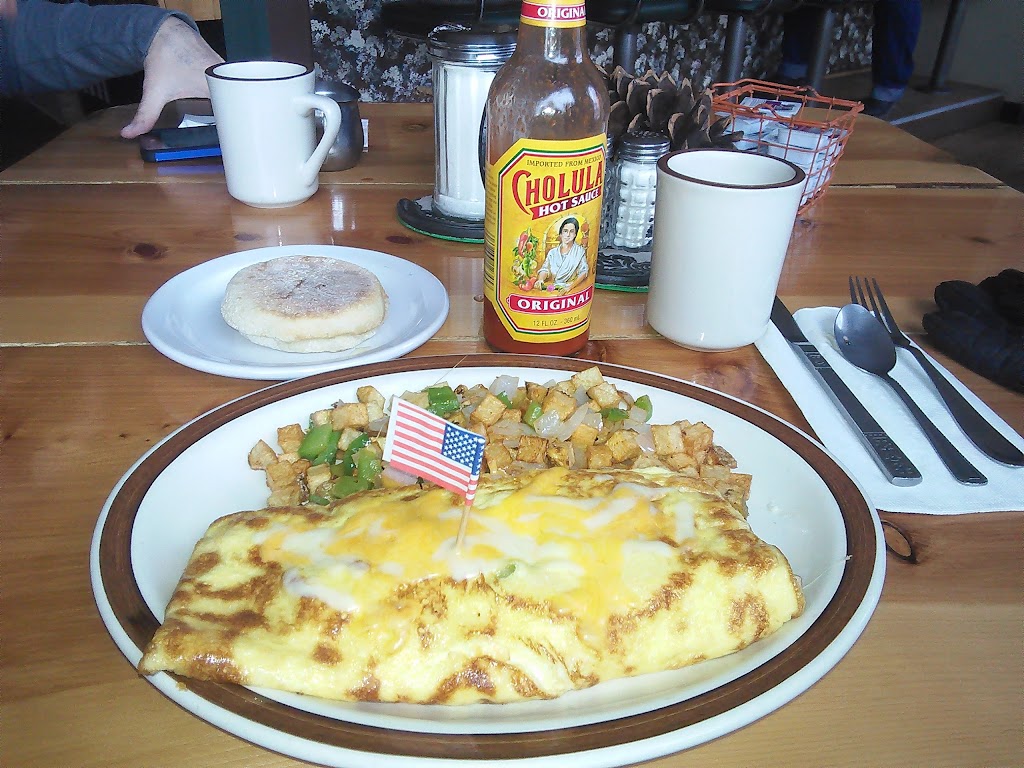 Antler Grill | restaurant | 61036 OR-140 E, Bly, OR 97622, USA | 5416004259 OR +1 541-600-4259