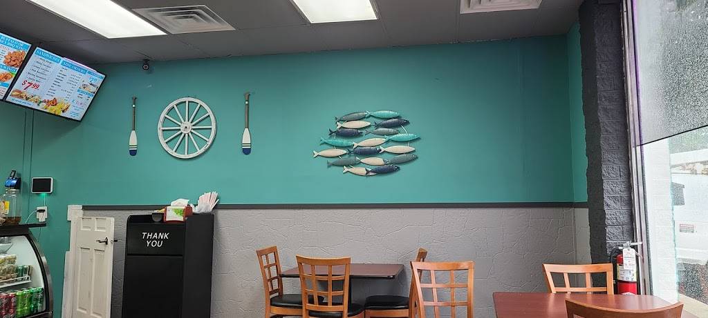 Shrimp Fish & Chicken | restaurant | 412 W 37th Ave, Hobart, IN 46342, USA | 2199636775 OR +1 219-963-6775