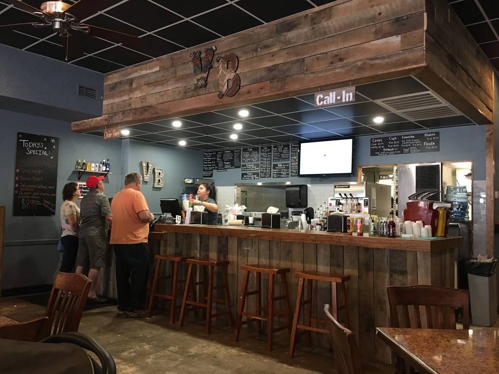 Village Burger | restaurant | 101 W Courthouse Square, Cumming, GA 30040, USA | 4702394502 OR +1 470-239-4502