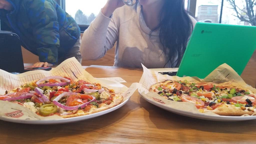 MOD Pizza | restaurant | 1598 S Jordan Pkwy, South Jordan, UT 84095, USA | 3852746048 OR +1 385-274-6048