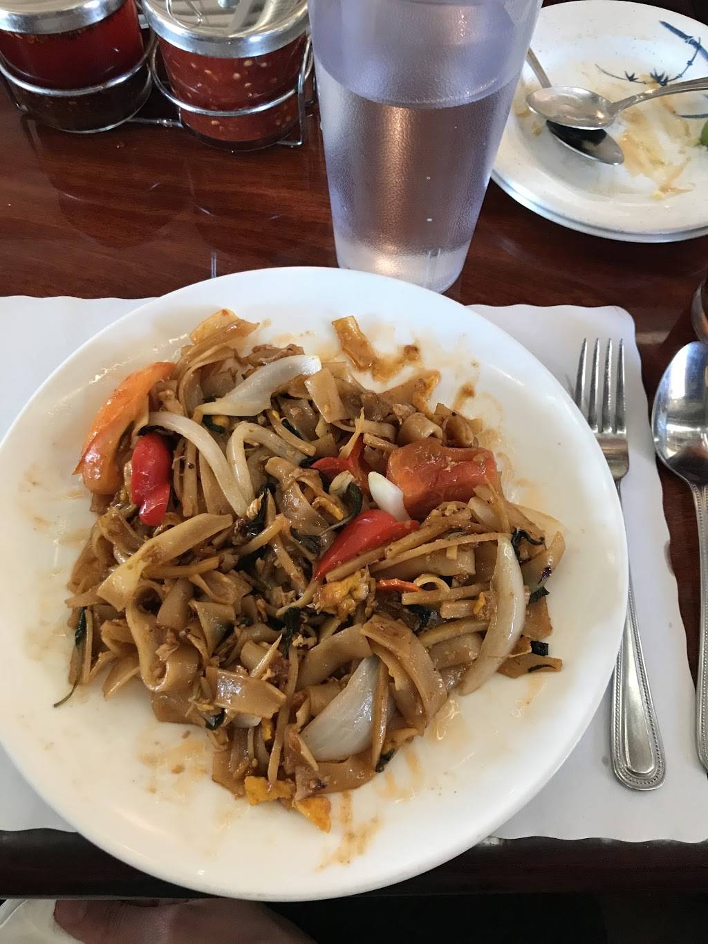 Simm Oriental Cuisine | restaurant | 33466 Havlik Dr, Scappoose, OR 97056, USA | 5035434099 OR +1 503-543-4099