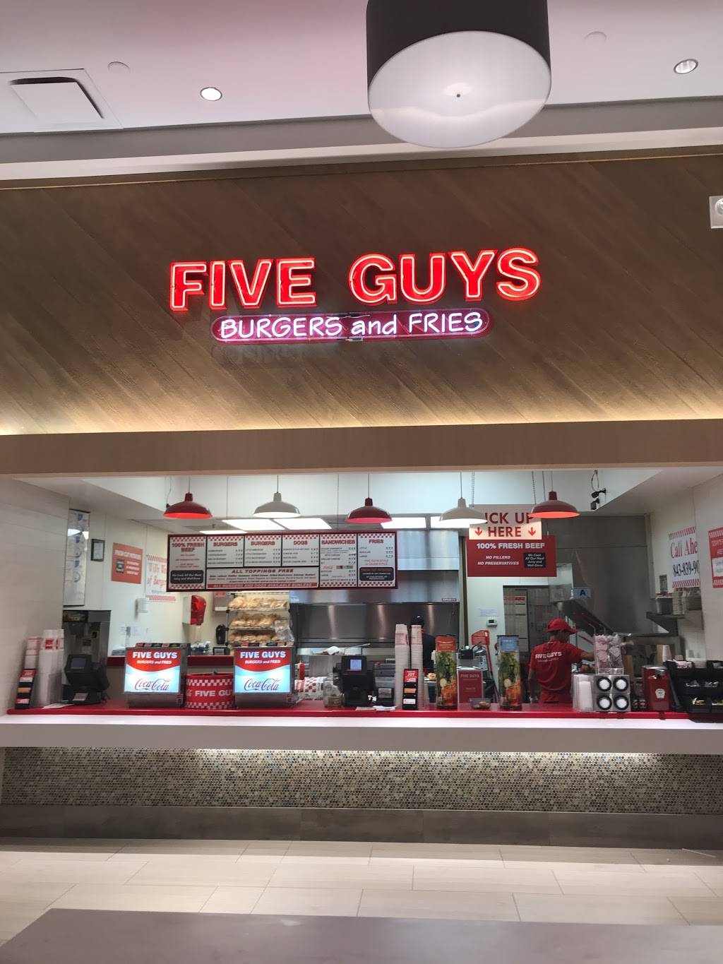 Five Guys | meal takeaway | 10835 Kings Rd, Myrtle Beach, SC 29572, USA | 8438399078 OR +1 843-839-9078