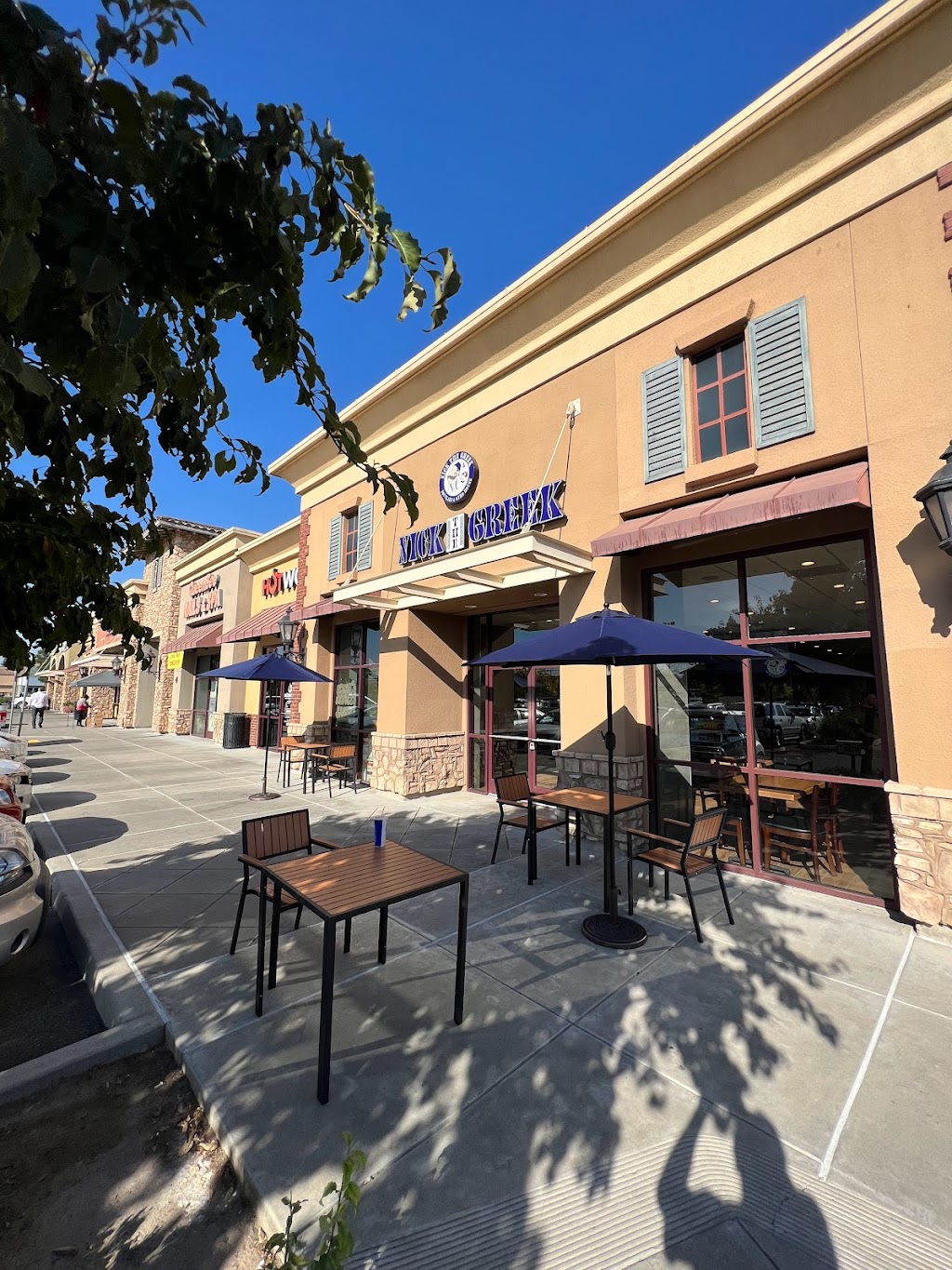 Nick The Greek | restaurant | 2251 Claribel Rd, Riverbank, CA 95367, USA | 2092488588 OR +1 209-248-8588