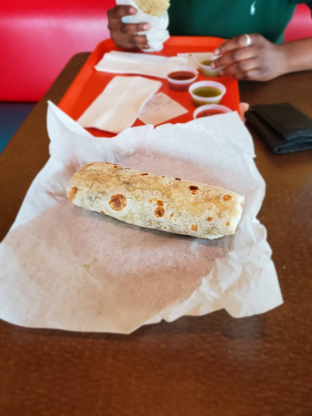 Robertos Taco Shop | restaurant | 7710 Hazard Center Dr, San Diego, CA 92108, USA | 6194910059 OR +1 619-491-0059