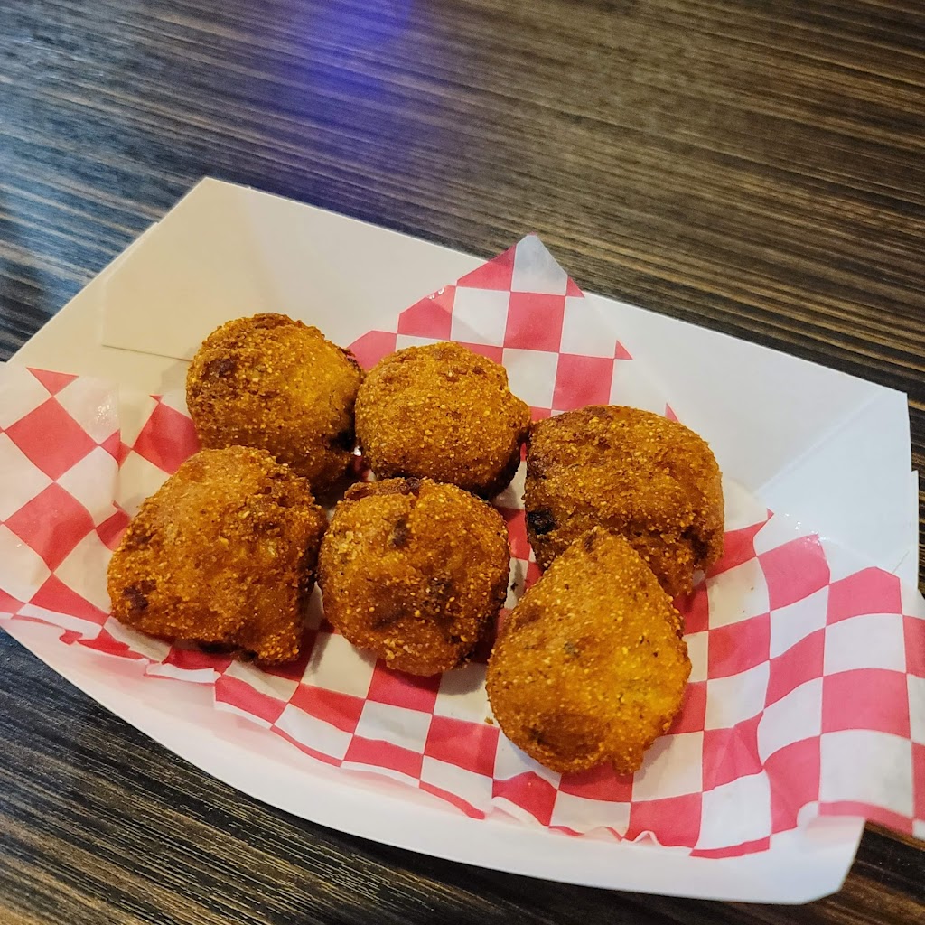 Mo Meauxs Kitchen | restaurant | 1933 S Padre Island Dr, Corpus Christi, TX 78416, USA | 3612571770 OR +1 361-257-1770