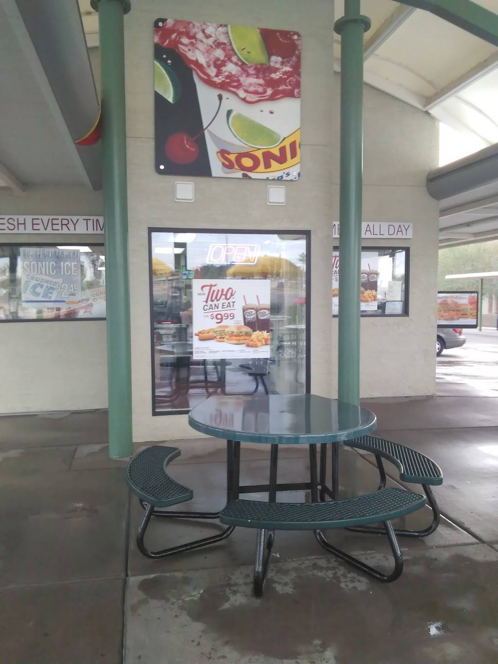 Sonic Drive-In | restaurant | 1111 East, AZ-85, Buckeye, AZ 85326, USA | 6233939690 OR +1 623-393-9690