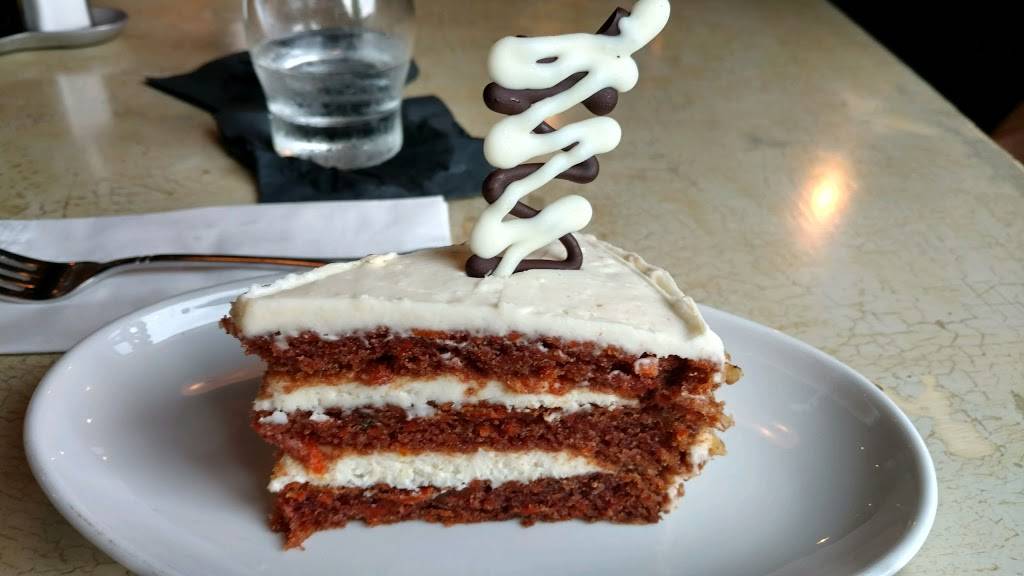 The Bearded Dogg Lounge | restaurant | 302 S Otsego Ave, Gaylord, MI 49735, USA | 9896190298 OR +1 989-619-0298