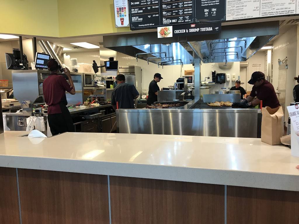 El Pollo Loco | restaurant | 2825 Riley Fuzzel Rd, Spring, TX 77386, USA | 2819399502 OR +1 281-939-9502