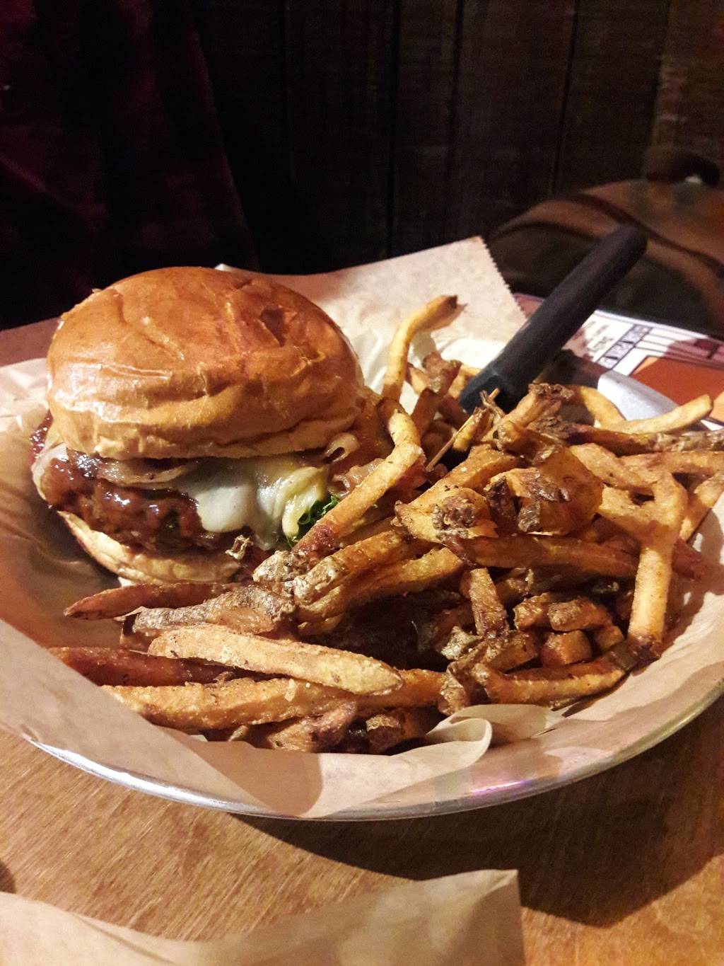 Oak Park Brewing Company | restaurant | 155 S Oak Park Ave, Oak Park, IL 60302, USA | 7084450272 OR +1 708-445-0272