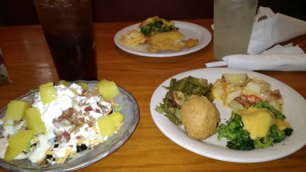 Shoney’s of Clanton | restaurant | 950 Lake Mitchell Rd, Clanton, AL 35045, USA | 2052585347 OR +1 205-258-5347