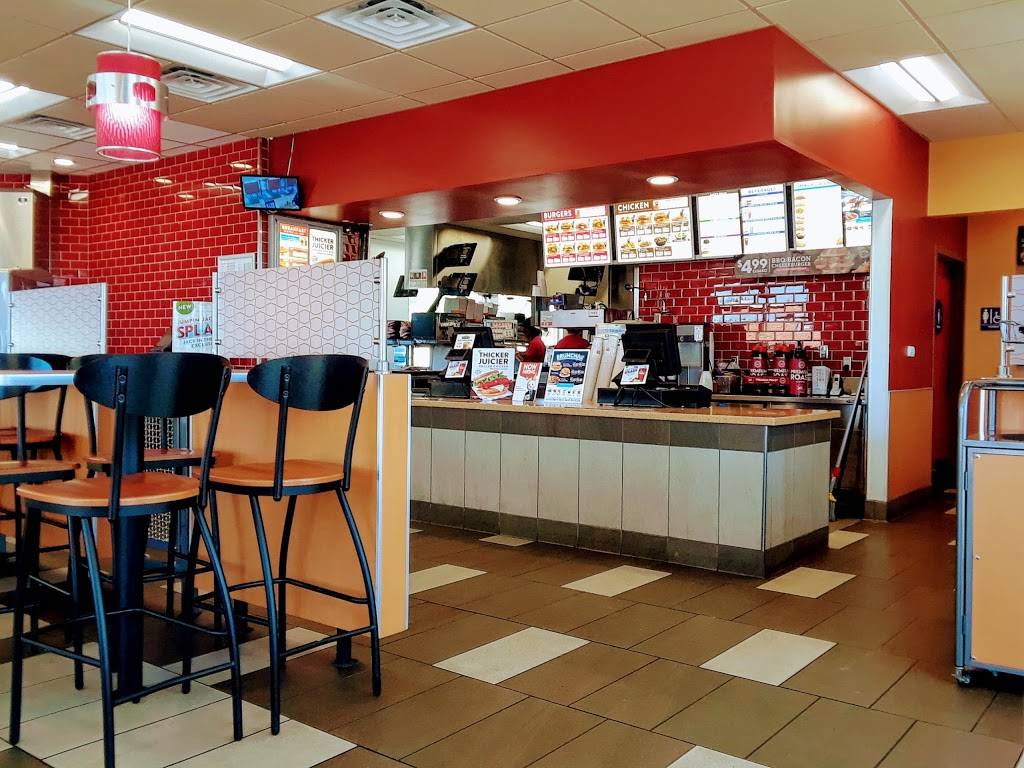 Jack in the Box | restaurant | 1800 Howard Rd, Madera, CA 93637, USA | 5596648920 OR +1 559-664-8920