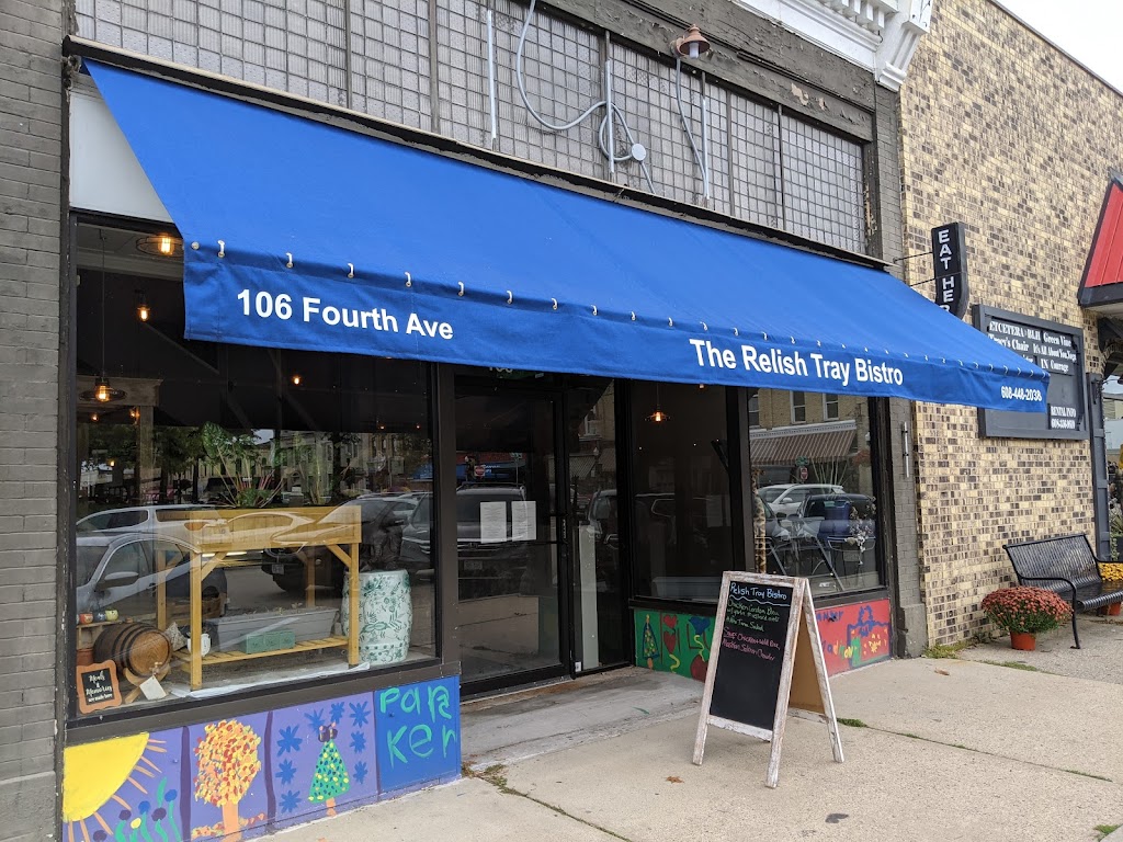 The Relish Tray Bistro & Speakeasy | restaurant | 106 4th Ave, Baraboo, WI 53913, USA | 6083937206 OR +1 608-393-7206