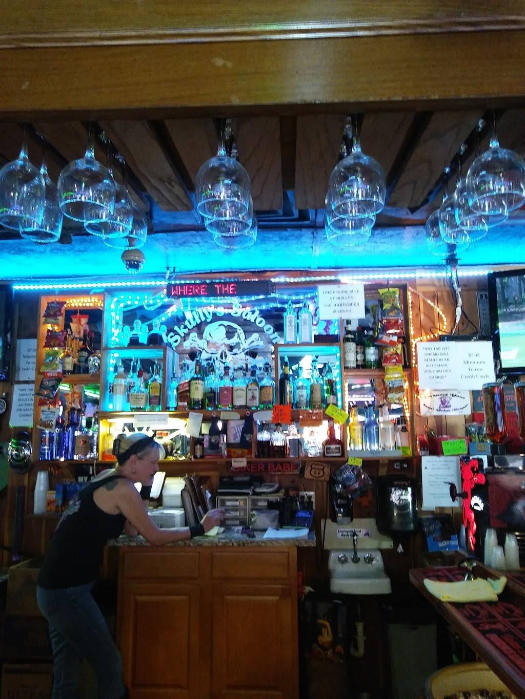 Skullys Saloon | restaurant | 333 Swinging Bridge Rd, Old Hickory, TN 37138, USA | 6158473585 OR +1 615-847-3585
