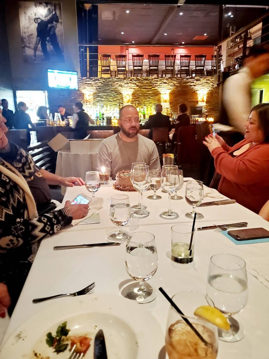 Garufa | restaurant | 5411 N Mesa St, El Paso, TX 79912, USA | 9158336100 OR +1 915-833-6100