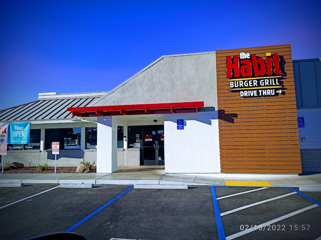 The Habit Burger Grill | restaurant | 723 E St, Marysville, CA 95901, USA | 5304439099 OR +1 530-443-9099