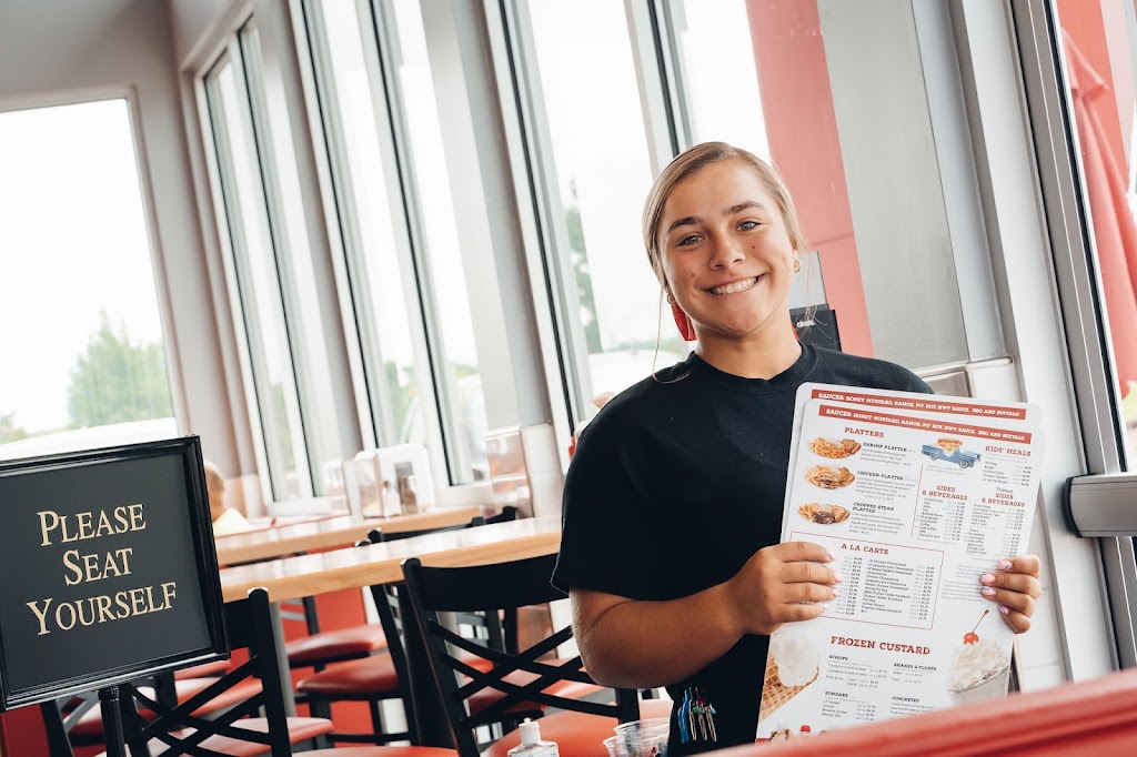 Hwy 55 Burgers Shakes & Fries | restaurant | 1586 Boone St, Kingsland, GA 31548, USA | 9124392017 OR +1 912-439-2017