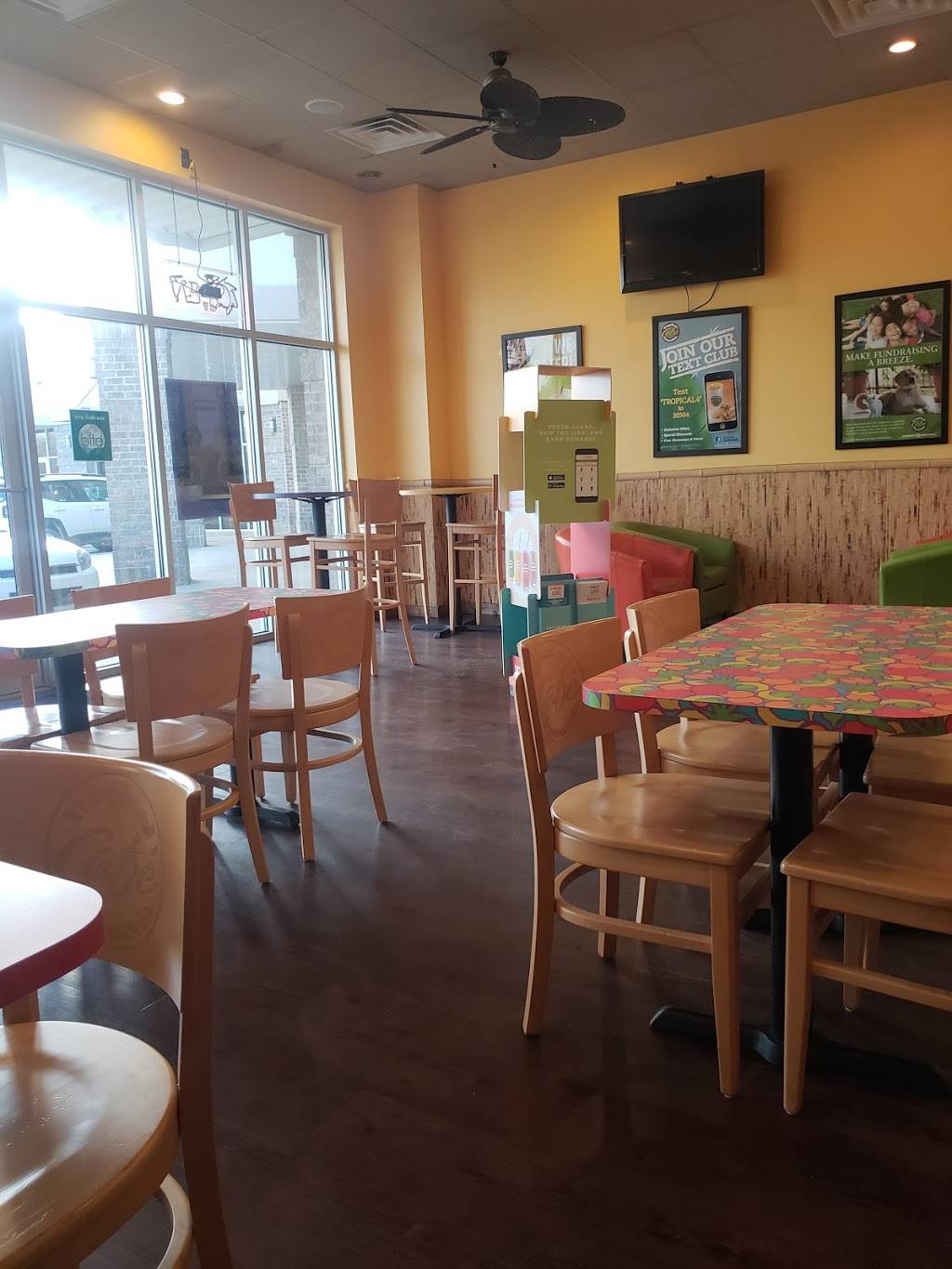 Tropical Smoothie Cafe | restaurant | 3410 E Johnson Ave suite q, Jonesboro, AR 72401, USA | 8709328767 OR +1 870-932-8767