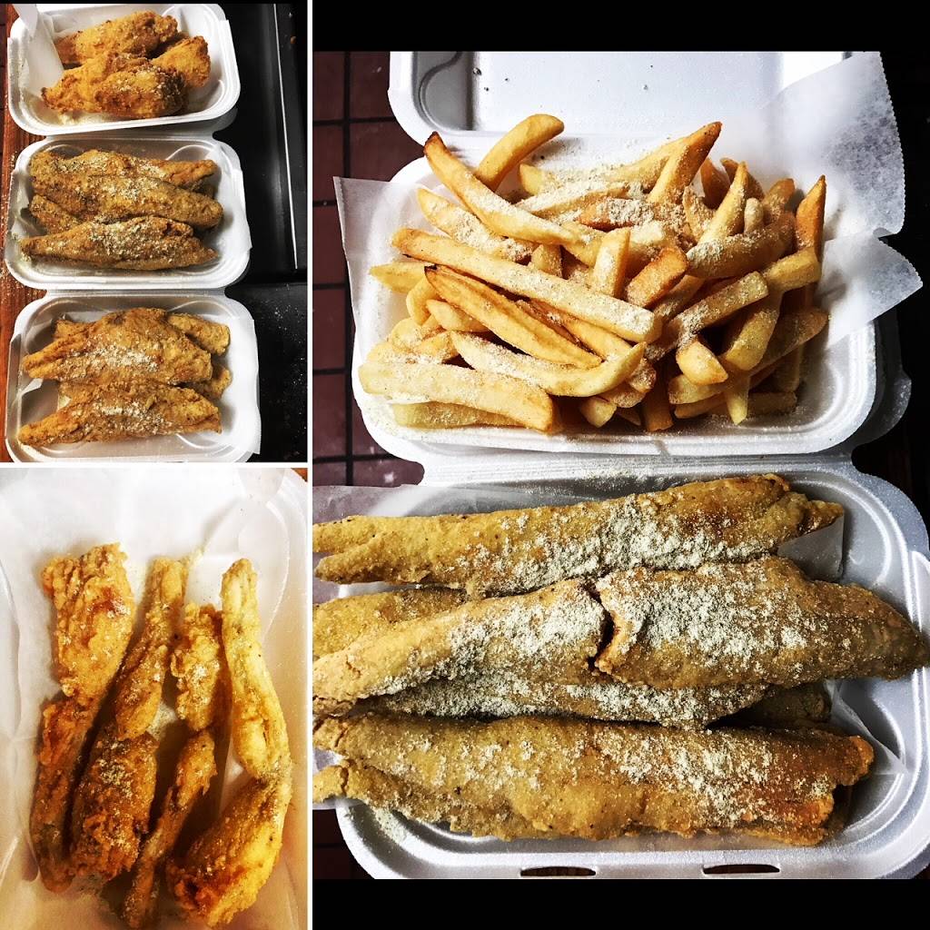 Krispys Fish and Chicken | restaurant | 8215 N Wayne Rd, Westland, MI 48185, USA | 7344252600 OR +1 734-425-2600