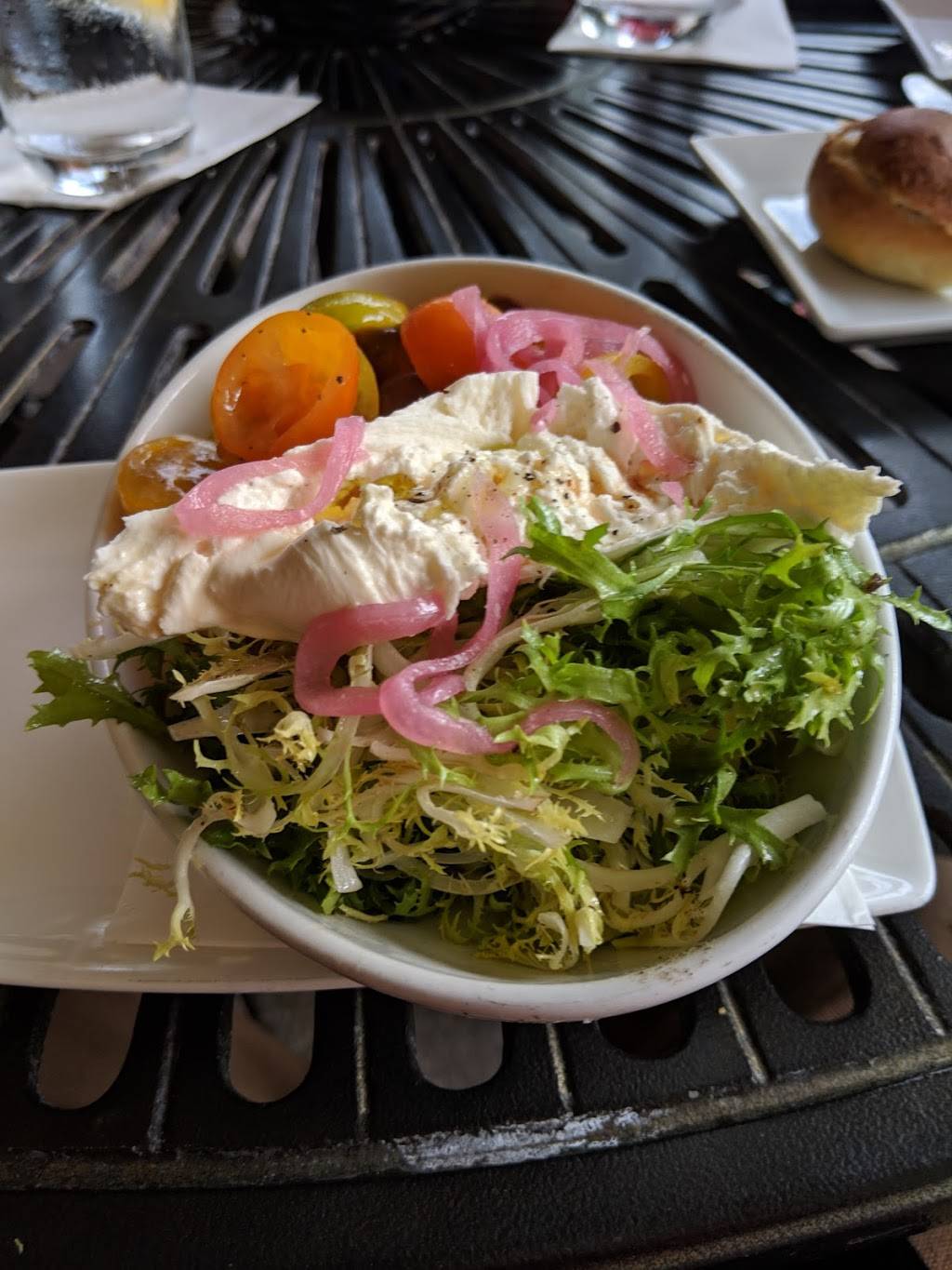 The Turf Club Bar and Grill | restaurant | 1960 Broadway, Orlando, FL 32830, USA | 4079393463 OR +1 407-939-3463