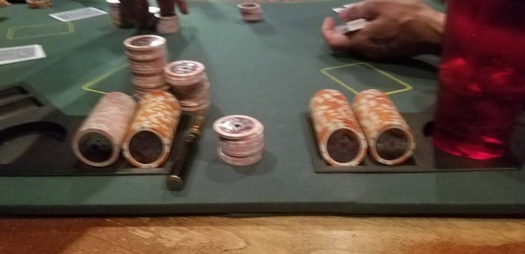 The Forum Club | restaurant | 300 N Coit Rd #260, Richardson, TX 75080, USA | 9722385777 OR +1 972-238-5777