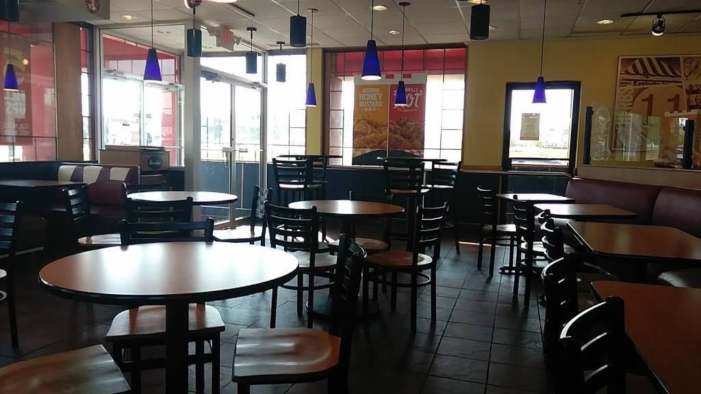 KFC | restaurant | 1334 Edgewood Rd SW, Cedar Rapids, IA 52404, USA | 3193967744 OR +1 319-396-7744
