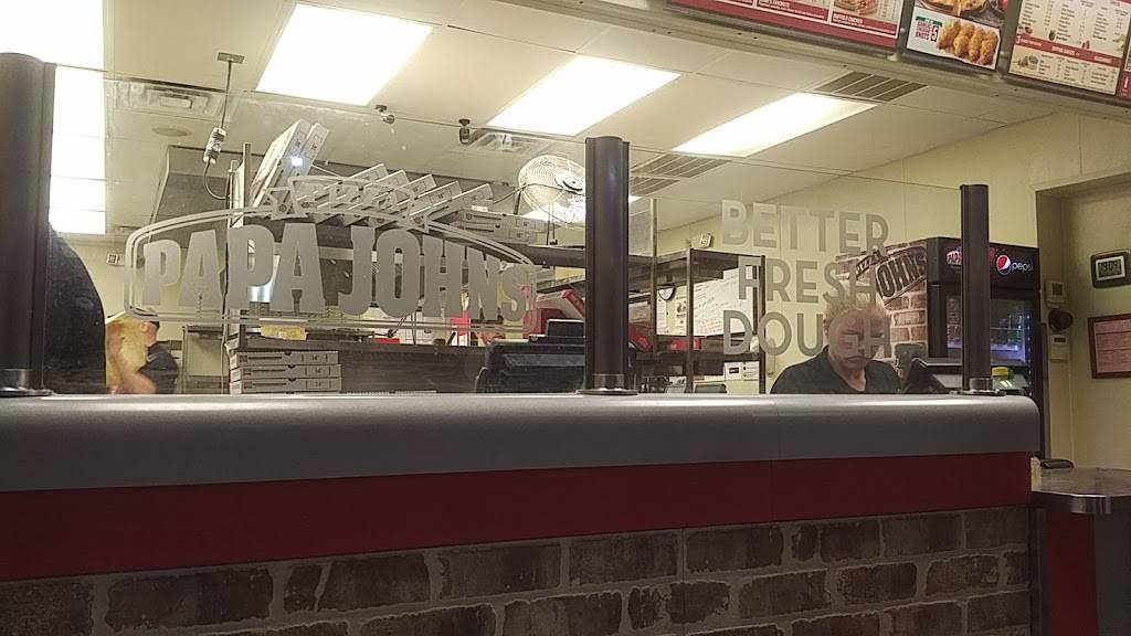 Papa Johns Pizza | restaurant | 2700 S, Broad St, Chattanooga, TN 37408, USA | 4237851000 OR +1 423-785-1000