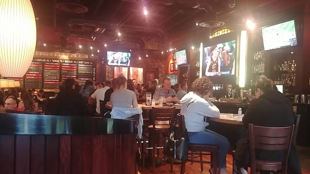 BJs Restaurant & Brewhouse | restaurant | 190 Nut Tree Pkwy, Vacaville, CA 95687, USA | 7073592200 OR +1 707-359-2200